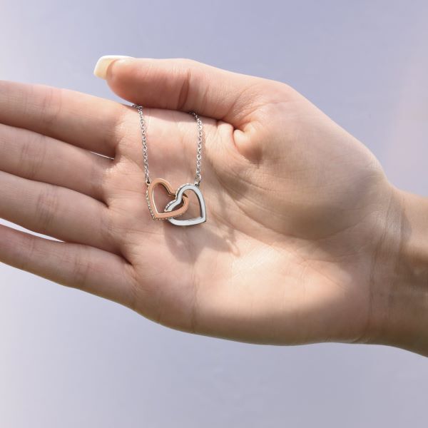 Interlocking_Hearts_Model_CorporateFence__Hand_Silver_-3-min-scaled (2)