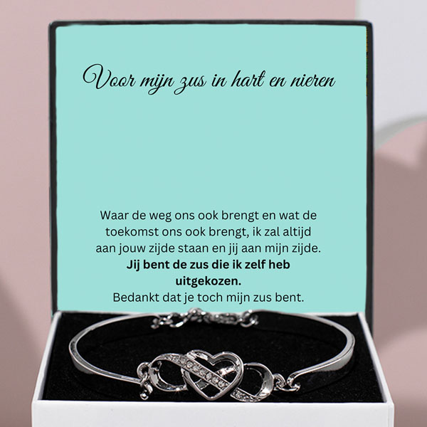 NILAH_HEARTBRACELET_19.12.2024_MARUSA_NL_1000x1000px_V4__8d96a1d4