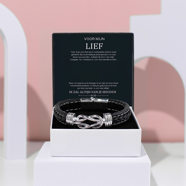 LUCIAN_BRAIDEDBRACELET_8.1.2025_MARUŠA_NL_1000x1000px_V2__b489b1d8