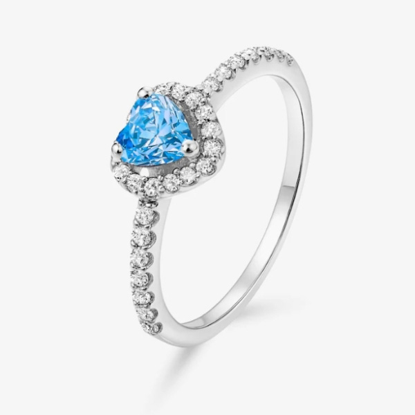 HEARTISOBLUEBOX_712417101_N-9__111125